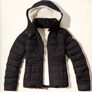 Holister Black Sherpa Lined Puffer Jacket